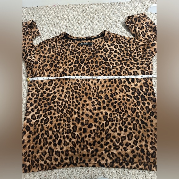 Lauren Ralph Lauren Leopard Print Women's Blouse size L - Picture 5 of 7